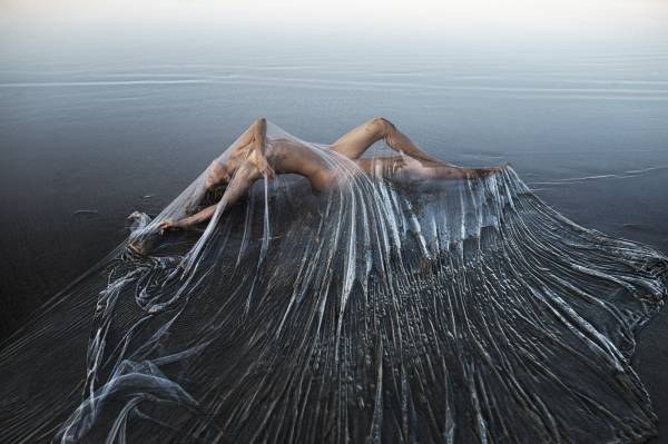Unveiled: L'Eleganza e la Diversità Nella Fotografia di Luigi&Ango al Palazzo Reale di Milano